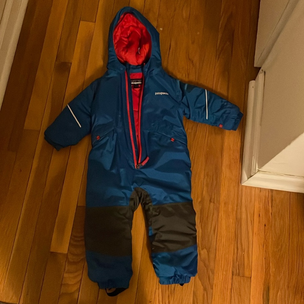 Blue 12-18month PATAGONIA one piece snowsuit. EUC.